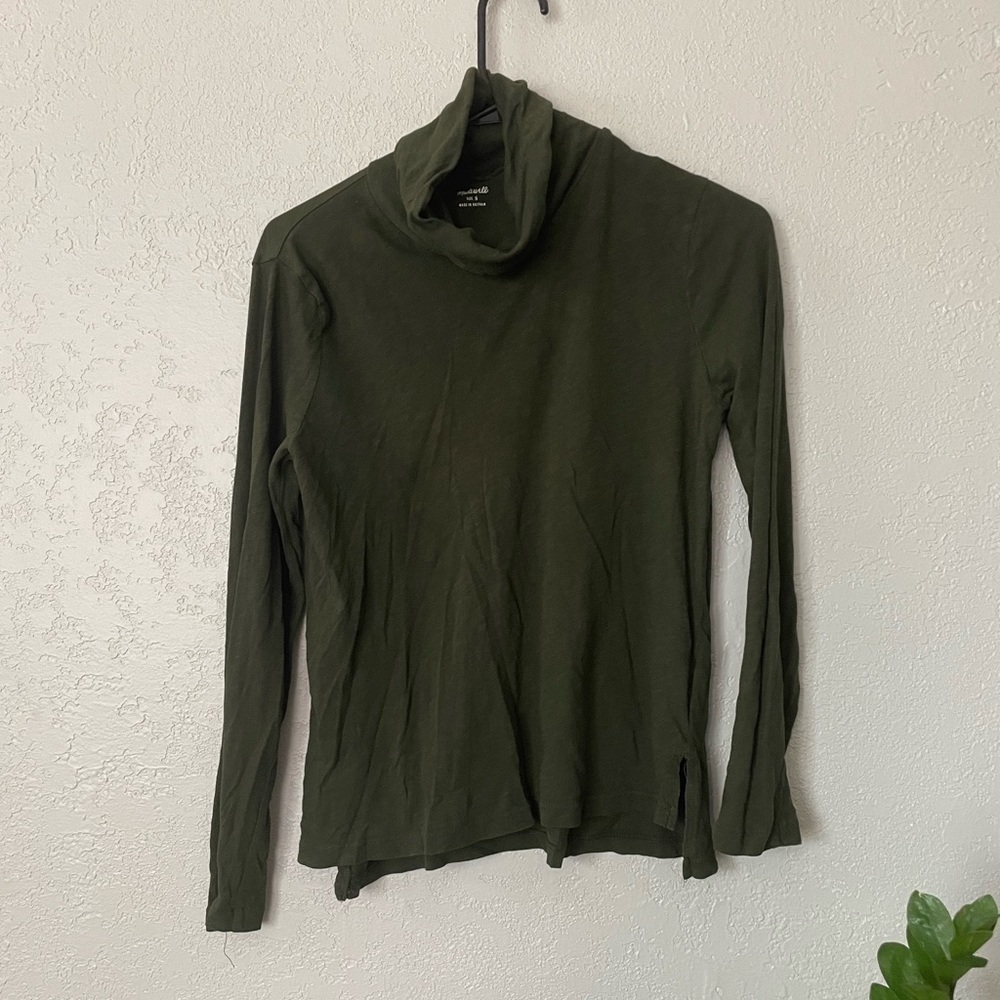 Madewell green turtleneck